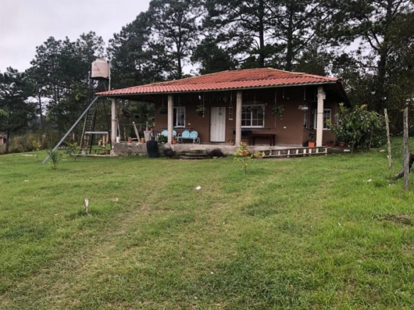Casa-en-venta-en-Calan-Siguatepeque2-op
