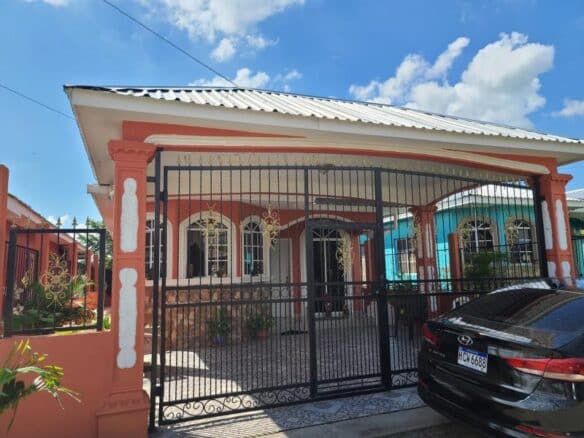 Fachada Frontal