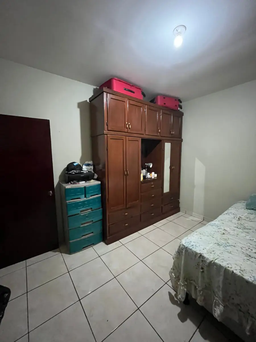 Habitacion con closet