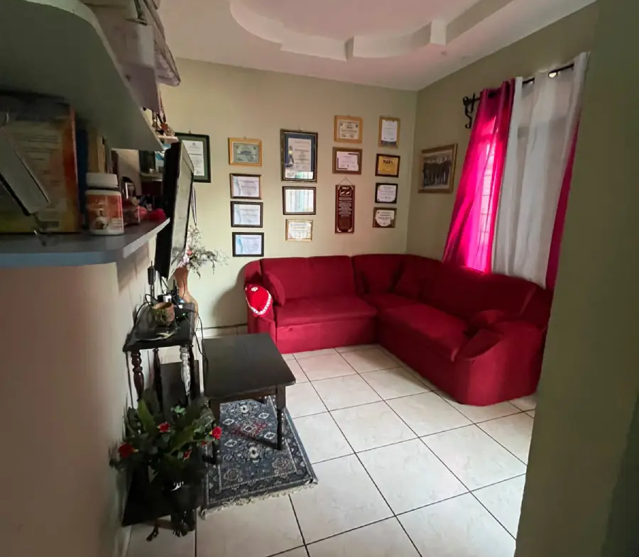 Sala valle escondido