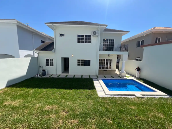 Residencial Los Cedritos sector Mackay