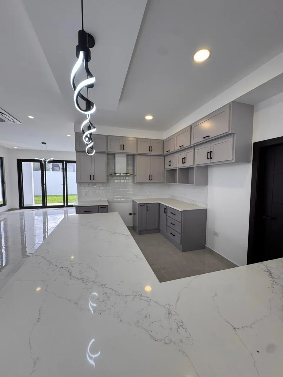 Cocina equipada de lujo jaragua