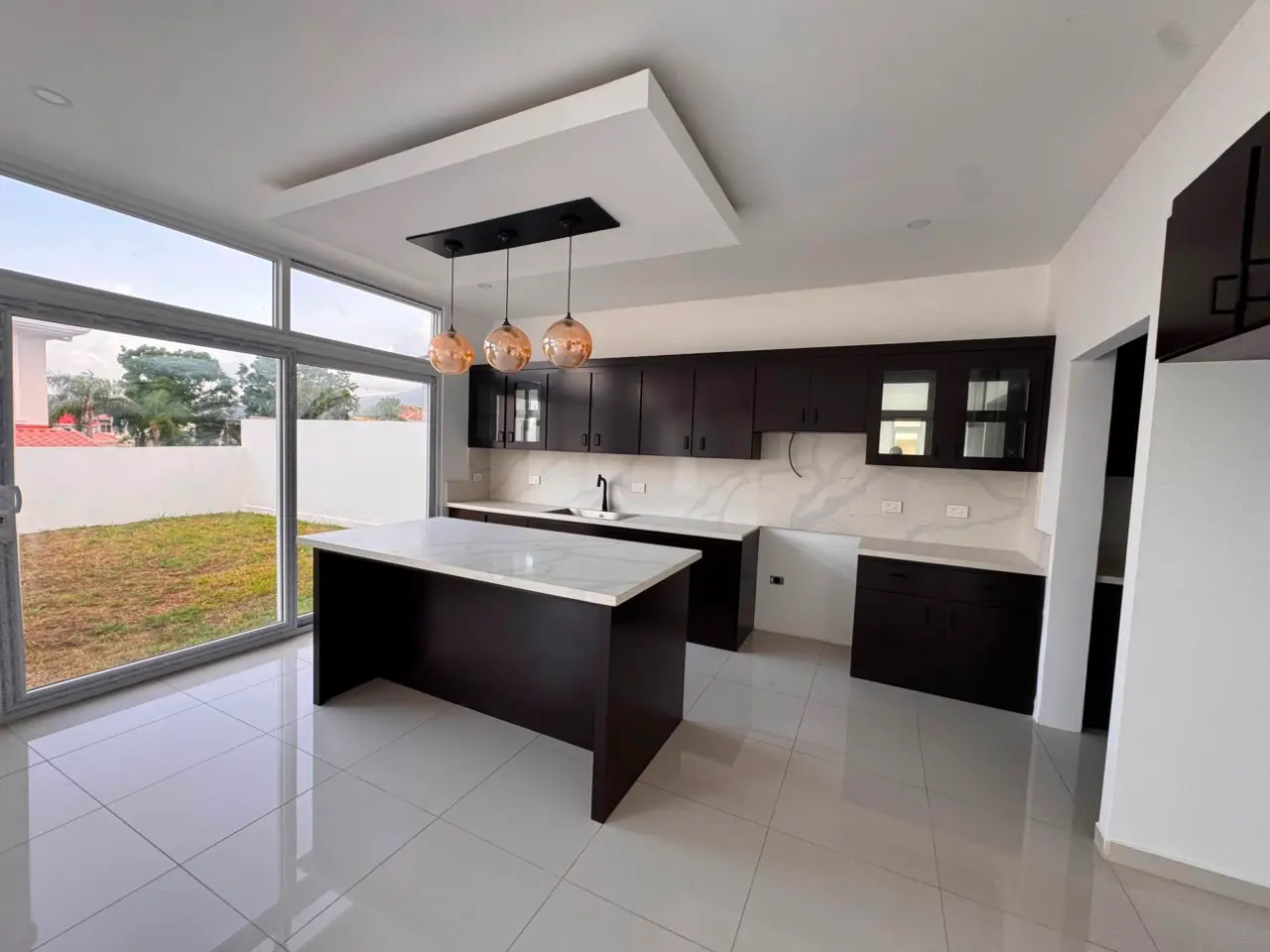 Casa con dirty kitchen San Pedro Sula