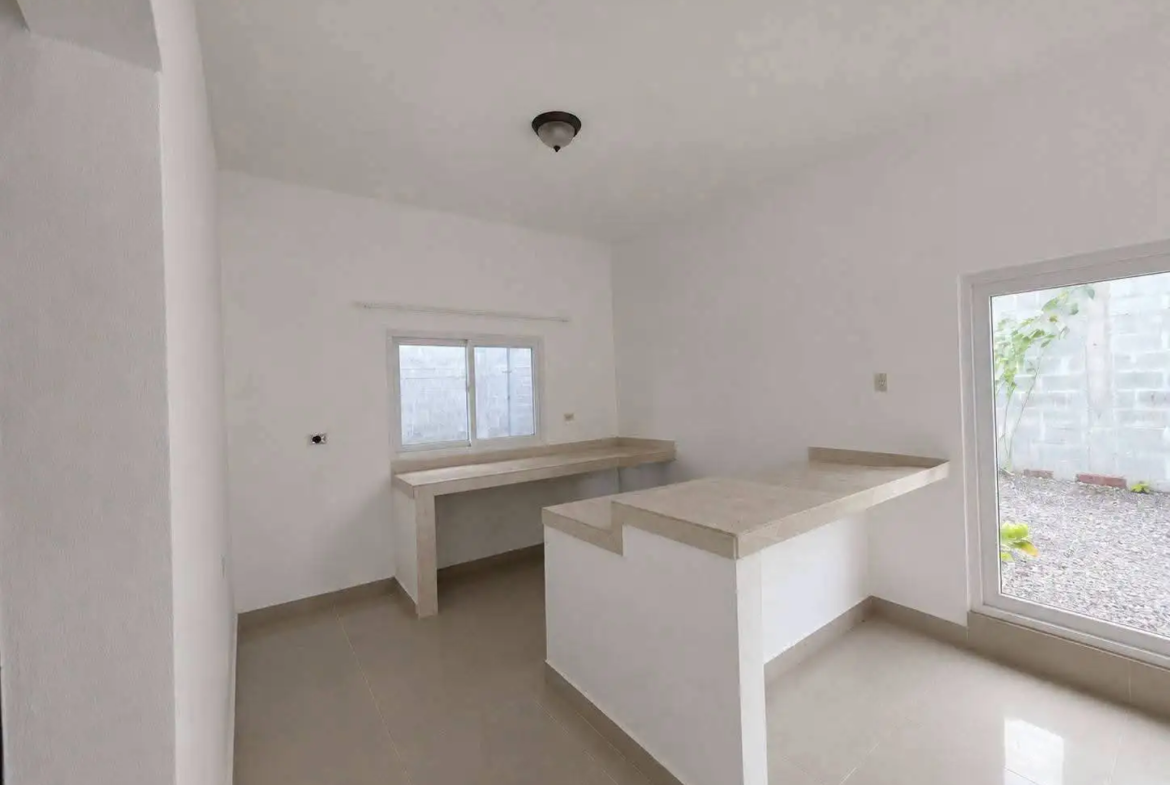 Casa familiar en Villanueva Cortés
