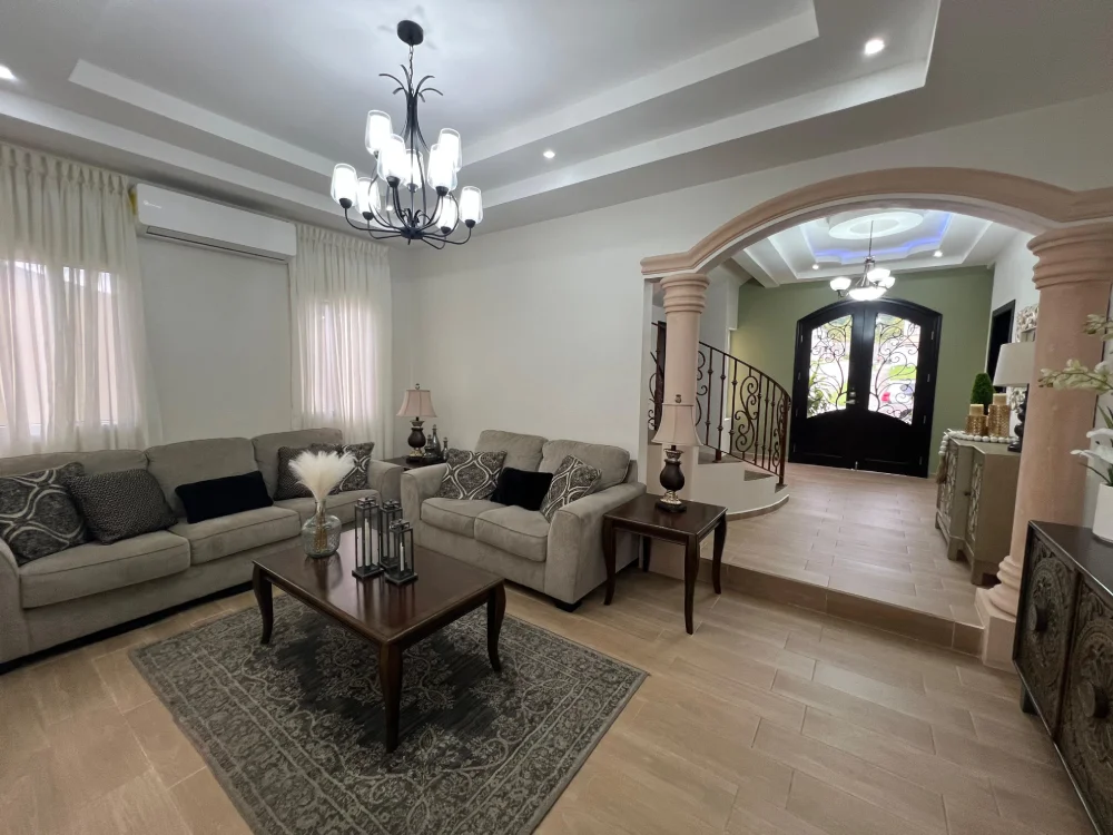 En Venta Residencia exclusiva Ciudad Maya San Pedro Sula